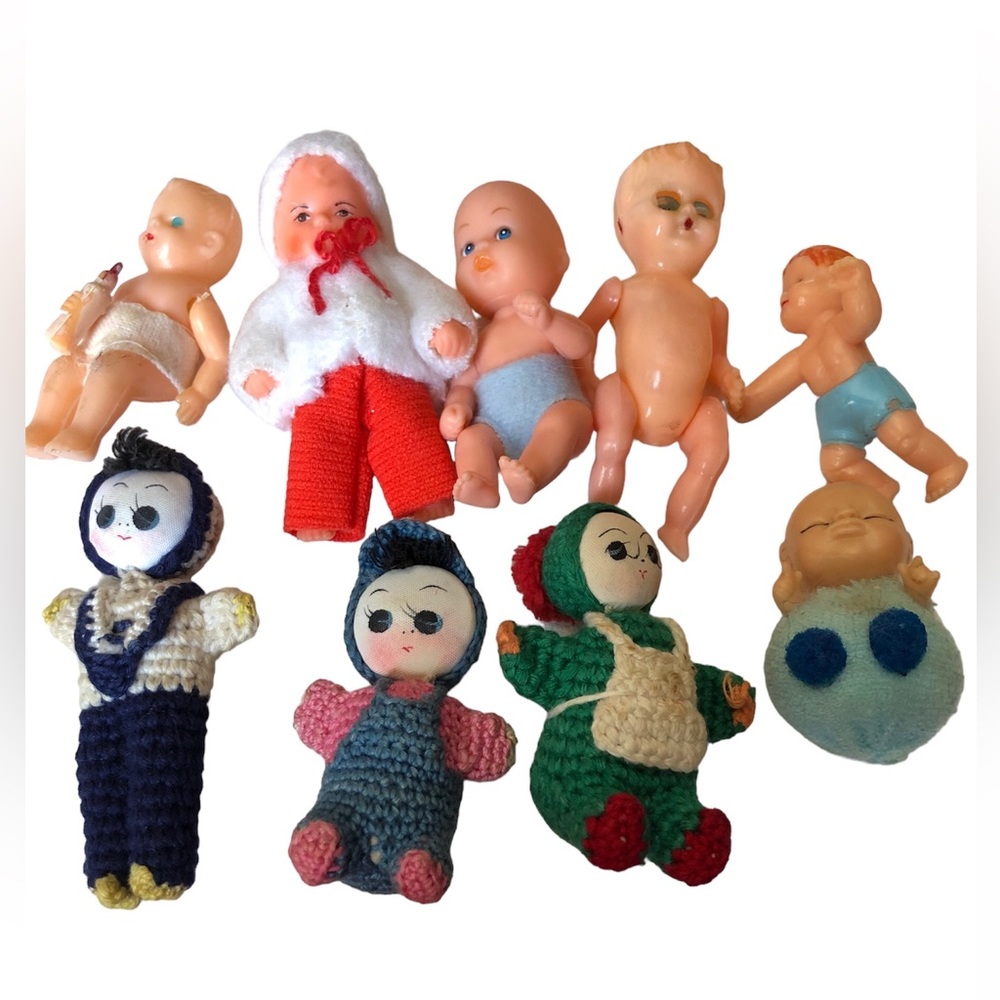 Lot of Vintage Dolls Hong Kong & Hand Made & more
